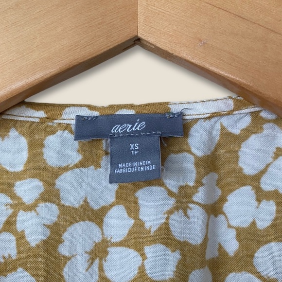 AERIE Floral Wrap Dress - Picture 9 of 10